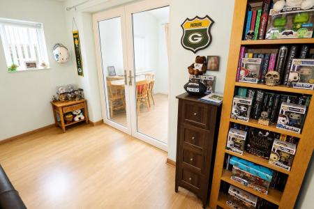 2 bedroom End of terrace house for sale in Swan Close, Burton Latimer, NN15