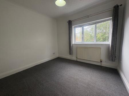 3 bedroom Semi-detached house to let in Stephenson Way, Corby, NN17