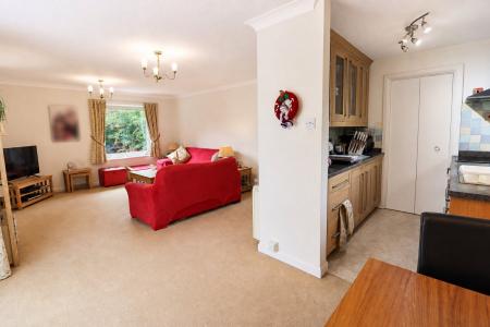 2 bedroom Flat for sale in Sorrel Close, Isham, NN14