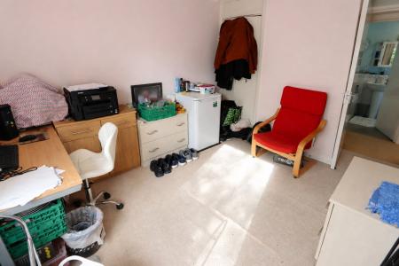 2 bedroom Flat for sale in Sorrel Close, Isham, NN14