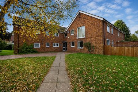 Sorrel Close, Isham, NN14