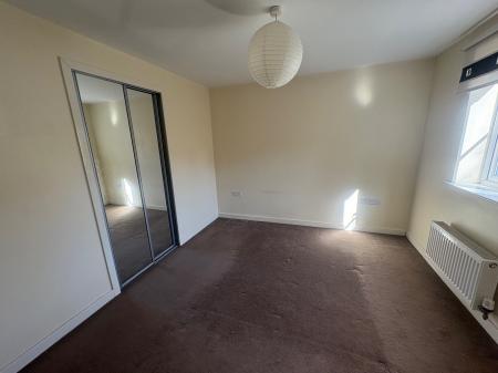 2 bedroom Flat to let in Pascal Close, Corby, NN17