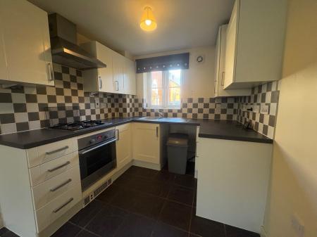 2 bedroom Flat to let in Pascal Close, Corby, NN17