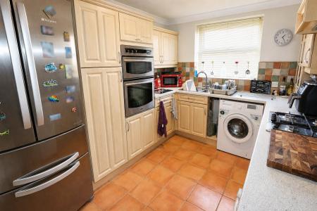 3 bedroom Detached house for sale in Boardman Road, Kettering, NN15