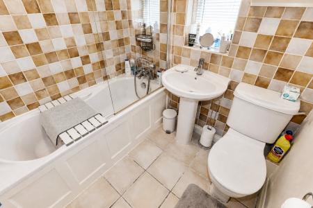 3 bedroom Detached house for sale in Boardman Road, Kettering, NN15