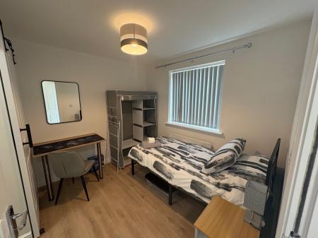 1 bedroom House of Multiple Occupation to let in Chepstow Road, Oakley Vale, Corby, NN18