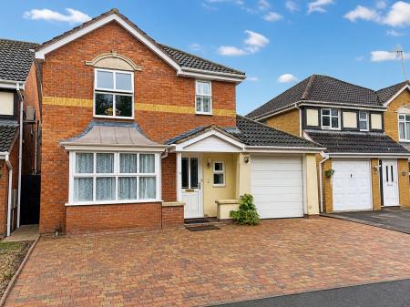 4 bedroom Detached house for sale in Dalby Close, Kettering, NN16