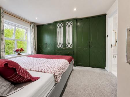 4 bedroom Detached house for sale in Dalby Close, Kettering, NN16