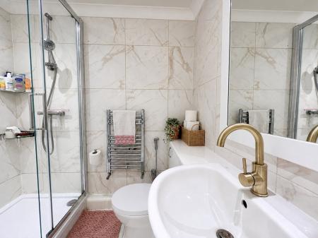 4 bedroom Detached house for sale in Dalby Close, Kettering, NN16