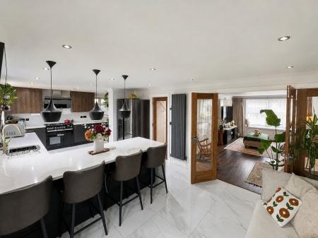 4 bedroom Detached house for sale in Dalby Close, Kettering, NN16