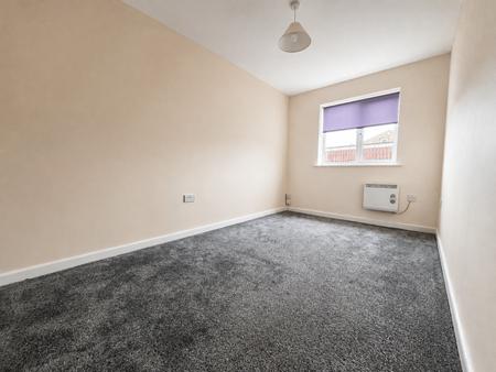 2 bedroom Flat for sale in Langdale Grove, Corby, NN17