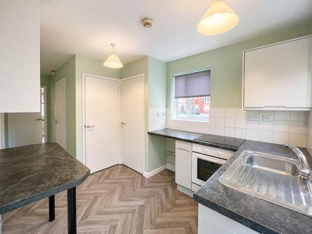 2 bedroom Flat for sale in Langdale Grove, Corby, NN17