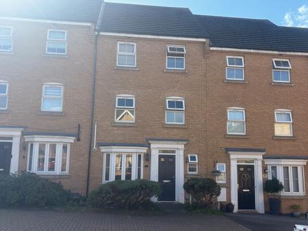 4 bedroom Terraced House to let in Newbury Close, Oakley Vale, Corby, NN18