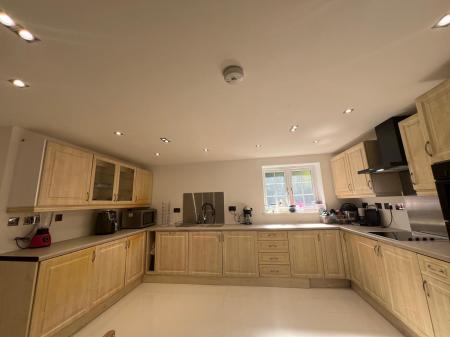 1 bedroom Semi-detached house to let in Cryfield Heights, Coventry, CV4