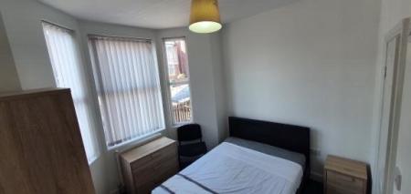 1 bedroom House share to let in Earlsdon Avenue North, Coventry, CV5