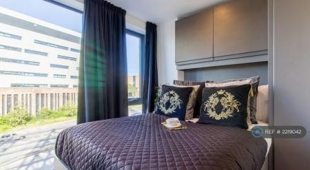 1 bedroom Flat to let in Parkside, Coventry, CV1