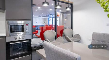 1 bedroom Flat to let in Parkside, Coventry, CV1