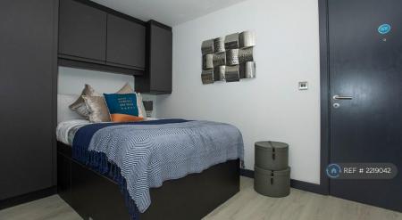 1 bedroom Flat to let in Parkside, Coventry, CV1