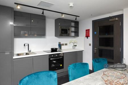 1 bedroom Flat to let in St Columbas Close, Coventry, CV1