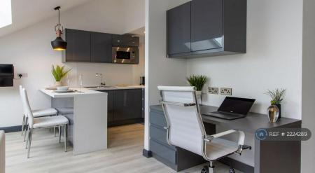 1 bedroom Flat to let in St Columbas Close, Coventry, CV1