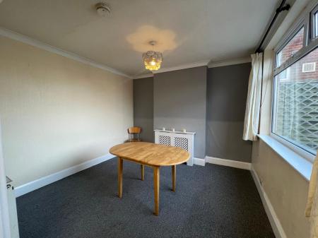 3 bedroom Semi-detached house to let in Tile Hill Lane, Tile Hill, Coventry, CV4