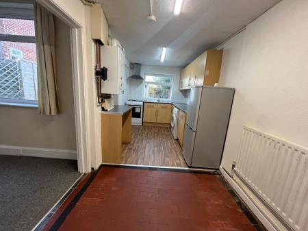 3 bedroom Semi-detached house to let in Tile Hill Lane, Tile Hill, Coventry, CV4