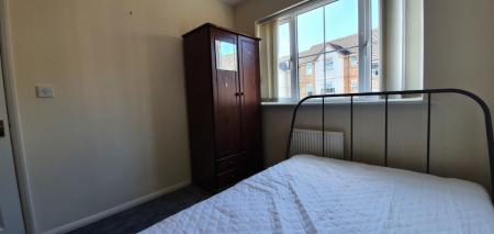 3 bedroom Semi-detached house to let in Gillquart Way, Coventry, CV1