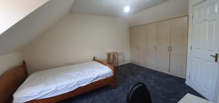 3 bedroom Semi-detached house to let in Gillquart Way, Coventry, CV1