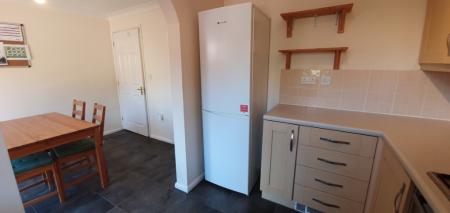 3 bedroom Semi-detached house to let in Gillquart Way, Coventry, CV1