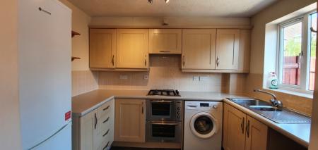 3 bedroom Semi-detached house to let in Gillquart Way, Coventry, CV1