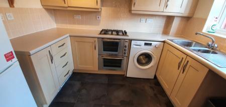 3 bedroom Semi-detached house to let in Gillquart Way, Coventry, CV1