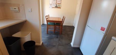 3 bedroom Semi-detached house to let in Gillquart Way, Coventry, CV1