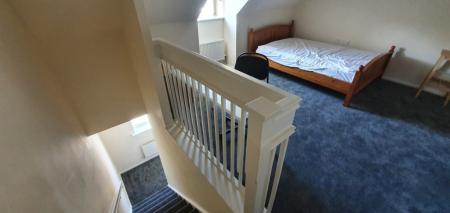 3 bedroom Semi-detached house to let in Gillquart Way, Coventry, CV1