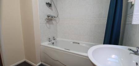 3 bedroom Semi-detached house to let in Gillquart Way, Coventry, CV1
