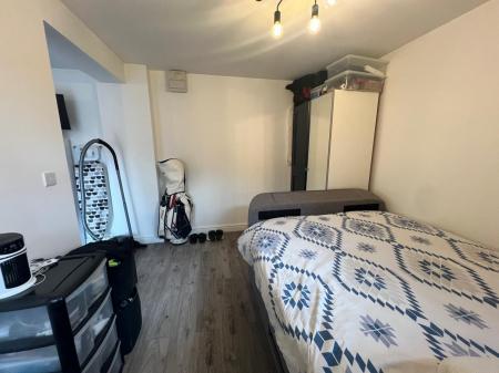 1 bedroom Flat to let in Brighton Street, Coventry, CV2