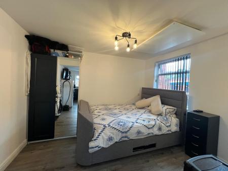 1 bedroom Flat to let in Brighton Street, Coventry, CV2