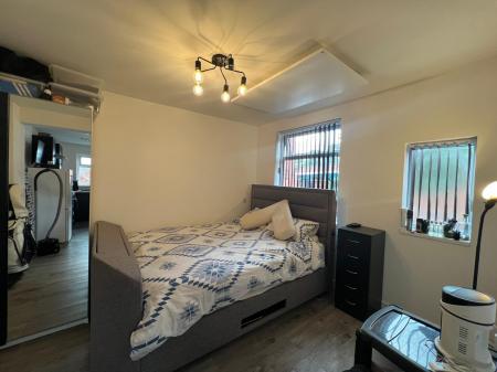 1 bedroom Flat to let in Brighton Street, Coventry, CV2