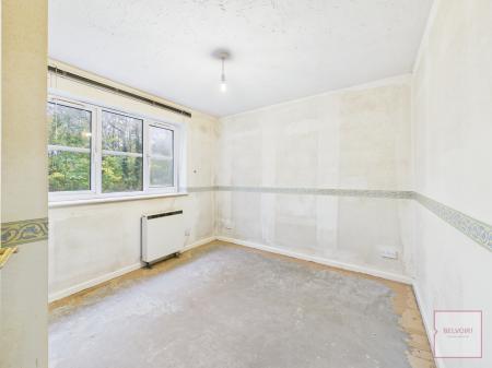 1 bedroom Flat for sale in Probert Close, Crewe, CW2