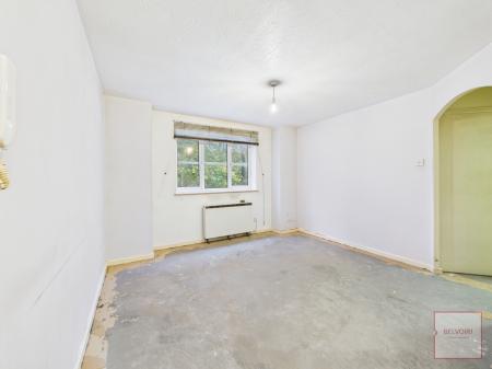 1 bedroom Flat for sale in Probert Close, Crewe, CW2