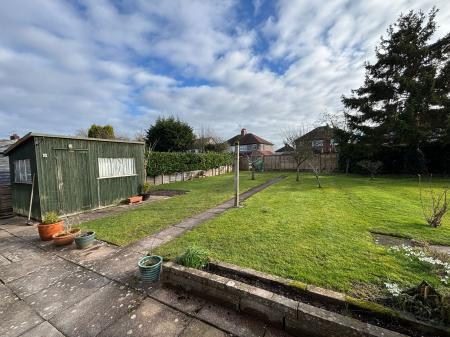 2 bedroom Bungalow to let in Wistaston Avenue, Crewe, CW2