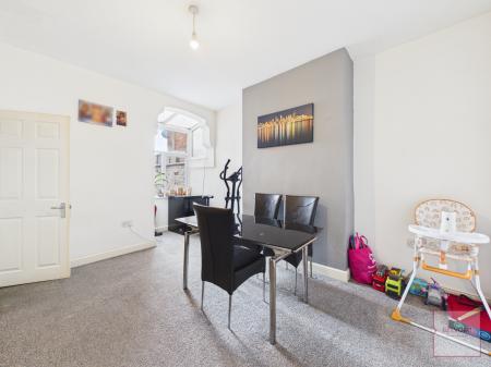 3 bedroom Terraced House for sale in Richmond Road, Crewe, CW1