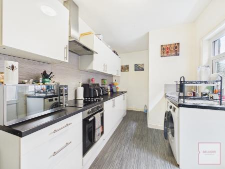 3 bedroom Terraced House for sale in Richmond Road, Crewe, CW1