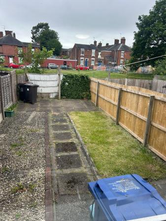 2 bedroom Terraced House to let in Heath Street, Newcastle-Under-Lyme, Stoke-On-Trent, ST5