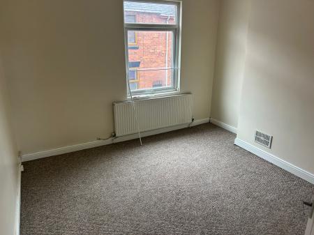 2 bedroom Terraced House to let in Heath Street, Newcastle-Under-Lyme, Stoke-On-Trent, ST5