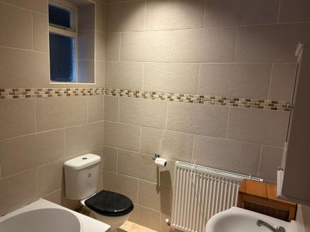 2 bedroom Terraced House to let in Heath Street, Newcastle-Under-Lyme, Stoke-On-Trent, ST5