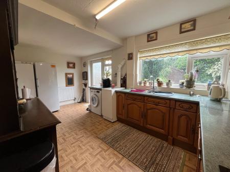 3 bedroom Link detached house to let in Tollgate Drive, Audlem, CW3