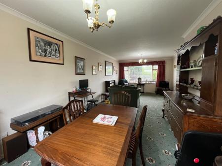 3 bedroom Link detached house to let in Tollgate Drive, Audlem, CW3