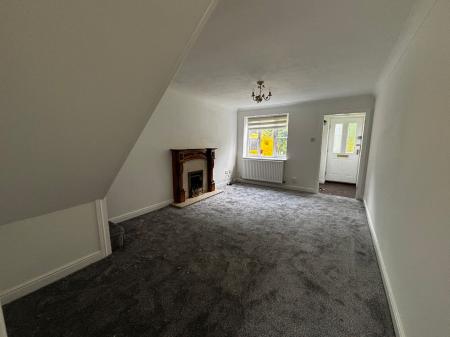 2 bedroom Semi-detached house to let in Brookdale Park, Crewe, CW2