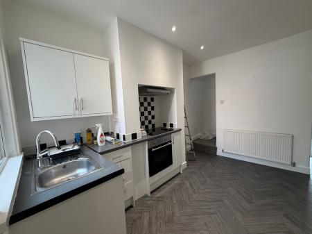 2 bedroom Terraced House to let in Chetwode Street, Crewe, CW1
