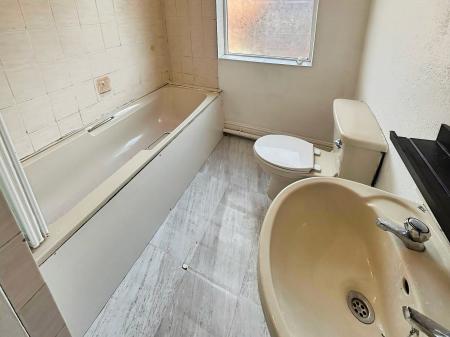 2 bedroom Terraced House to let in Bright Street, Crewe, CW1